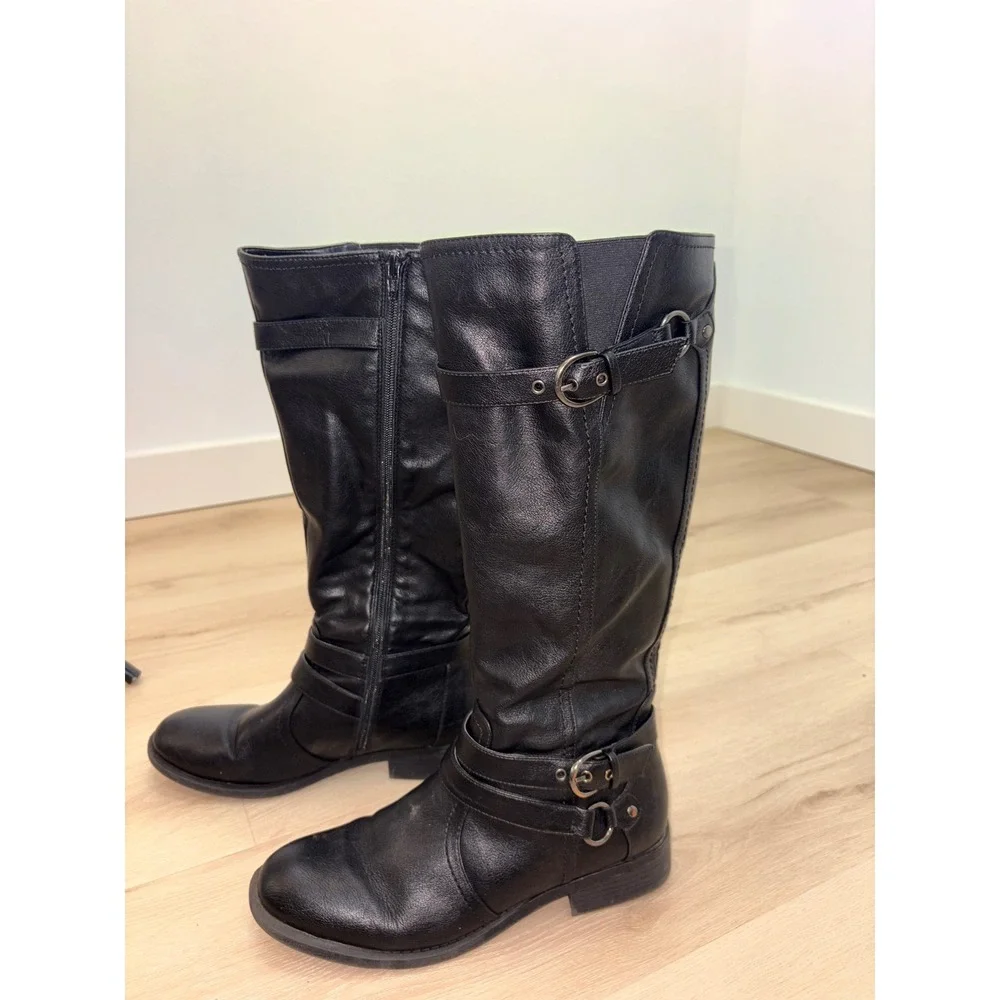 Brinley Co Loyal Tall Riding Boots Womens 10 Black Buckle Strap Moto Equestrian